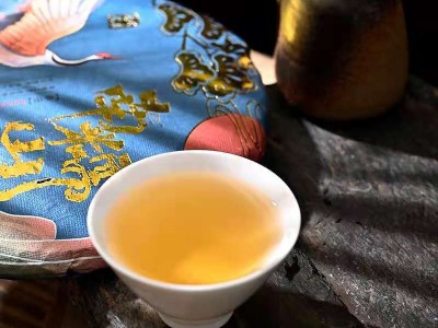 厂家批发 云南普洱茶 2021年春 南糯山357克 普洱茶生饼 紧压茶图4