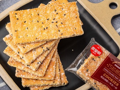 源头工厂黑芝麻层层酥老式饼干散称批发怀旧休闲零食酥性饼干图3