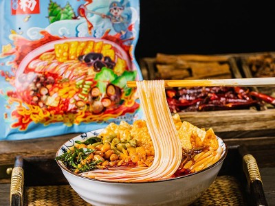 螺三多304g袋装柳州螺狮粉酸辣粉速食米粉方便面柳州味螺蛳粉批发图4