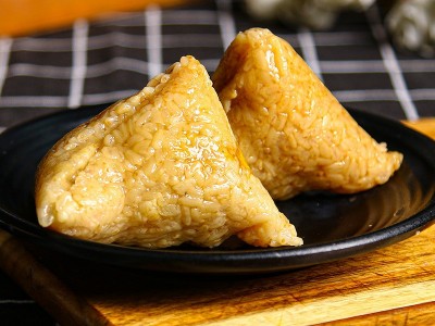 粽子批发 蛋黄肉粽手工糯米豆沙蜜枣早餐粽子端午团购散装 肉粽子图3