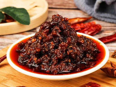 香辣牛肉酱下饭牛肉酱210克瓶装拌饭拌面酱香辣下饭菜辣酱批发图2