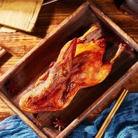 厂家批发北京烤鸭整只真空即食北京特产食品烤鸭卤味肉类零食代发