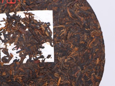 源产直供云南厂家源头直供普洱茶叶批发老班章普洱七子饼熟茶357g图3