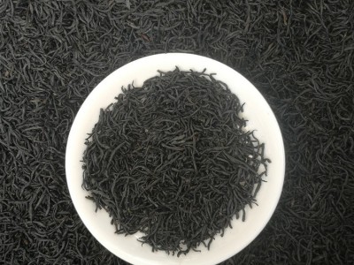 2019新茶红茶批发 浓香红茶黑美人滇红凤庆古树野生红图4