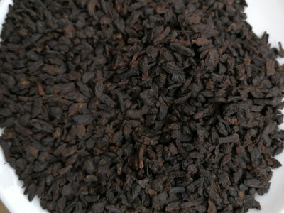 云南勐海熟普洱茶糯香茶化石碎银子黑金小颗粒老茶头500克/份图5
