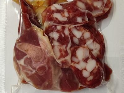 同捞同煲腊味三宝腊肠腊肉腊鸭腿100g真空包装37肥瘦五花 肉一人份图3