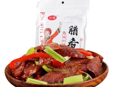 批发利禄湖北恩施农家腊肠高山柴火慢炕烟熏麻辣香肠500g装图5