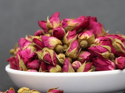 厂家批发甘肃苦水玫瑰花茶 新货 平阴玫瑰 散装重瓣金边玫瑰花蕾图3