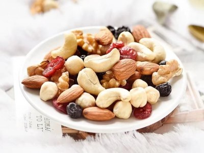 沃隆每日坚果750g混合坚果30包干果仁营养零食大礼包坚果工厂直营图4