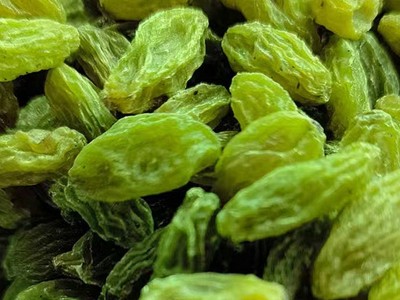 新疆绿提子葡萄干特级大量批发散装零食烘焙商用大颗粒无核提子干图3