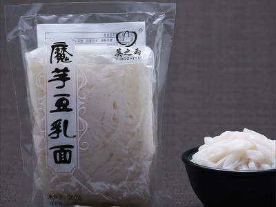 英之雨饱腹代餐低热量零脂肪出口代加工魔芋豆乳面300克一袋图2