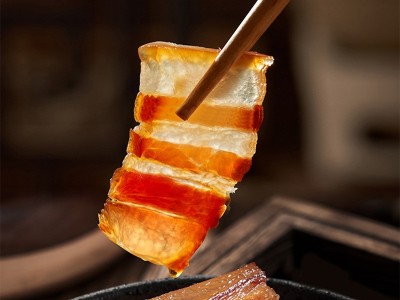 同捞同煲金色有皮腊肉纯猪肉五花肉煲仔饭家用商用顶级超好吃推荐图2