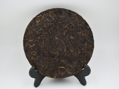 云南七子饼普洱茶 老曼娥茶叶古树头春熟茶 熟茶357克厂家直销图3