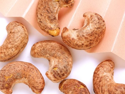 桶装腰果A180净10kg越南坚果干果批发零食盐焗腰果炭烧虎皮大果仁图4