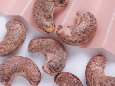 腰果仁整箱A180炭烧坚果零食虎皮大颗果仁越南腰果厂直供大量批发图3