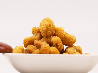 新农哥炭烧腰果烧烤味100g袋装坚果干果仁休闲食品香酥腰果批发图4