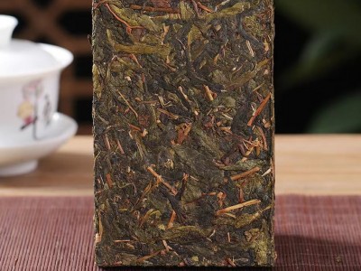 批发云南普洱 大树生茶 冰岛黄金叶250g生茶砖 老树普洱生茶图3