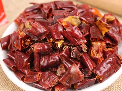 厂家批发干辣椒钵钵鸡火锅冒菜餐用辣椒调味料袋装辣椒段辣椒干图3