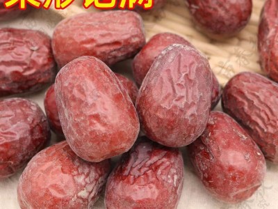 新疆特产一件代发未清洗带土和田玉枣 大枣骏枣散装免洗吊干红枣图3
