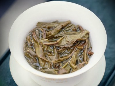 古树普洱茶冰岛生茶饼200g小饼茶云南厂家直供普洱生茶一件代发图4