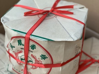 普洱茶饼生茶土林凤凰香饼2022年无量山357g春茶8503清云凤凰图2