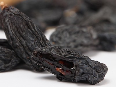 单峰驼新疆黑加仑葡萄干大颗粒新货无核黑提子干产地散装批发包邮图3