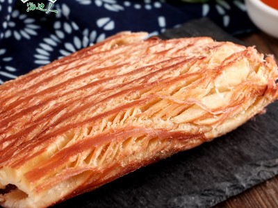 海边人碳烤鱿鱼片100g风琴鱿鱼零食批发网红美食解馋小吃休闲食品图3