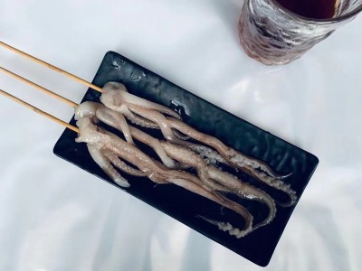 铁板鱿鱼串烧烤火锅鱿鱼须串100支新鲜冷冻商用鱿鱼鸡爪串图3