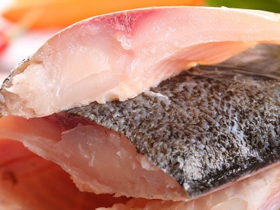 新鲜冷冻花鲢鱼头剁椒鱼头鲢鳙鱼头商用餐饮酒店半成品厂家批发图2