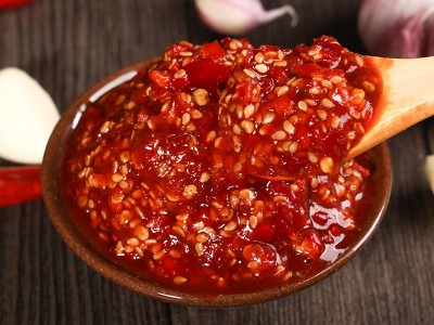 谢瑞真厂家 经典剁椒辣椒酱手工自制调味品一件代发oem贴牌代加工图2