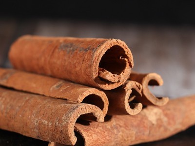 桂皮 刮皮板桂烟桂调味料烟仔桂炖肉卤料 500g散装紫油桂刮通图4