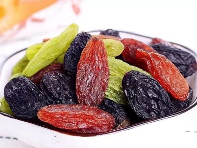 新疆无核葡萄干提子干500g水果干黑加仑树上黄免洗混合四色葡萄干图4
