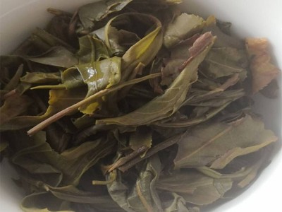 2018年生普冰岛 老普洱茶 收藏茶 冰糖甜 70年实力老厂云南七子饼图2