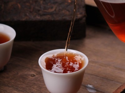 云南普洱茶熟茶砖500g古树纯料发酵醇厚浓郁临沧源头厂家普洱批发图3