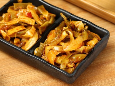 香与厂家直销四川特色小包装下饭菜即食榨菜开味咸菜袋装整箱批发图2