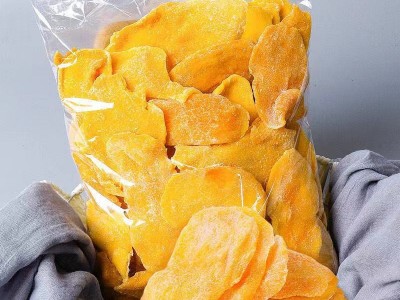 新货网红零食香甜芒果干水果干黄桃干休闲零食组合果脯蜜饯批发图4