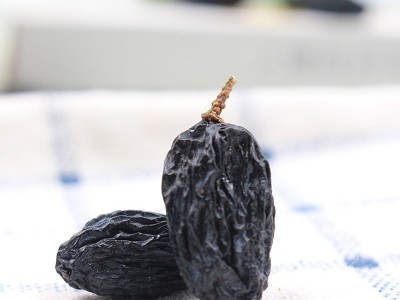 新疆黑加仑葡萄干500g每日坚果烘焙原料休闲零食提子干新疆黑加仑图2