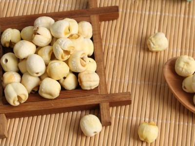 厂家直供500g超大号去皮去芯水泡莲子新鲜去壳白莲子干批发1 .25CM图3