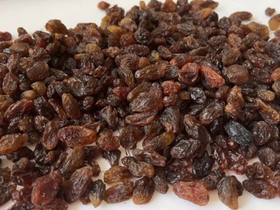 葡萄干新疆灭菌红提干混色中小颗粒整箱批发图3