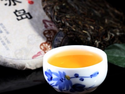 拿样云南普洱茶冰岛五寨古树茶普洱茶小饼100克g生茶10饼 笋壳装图3