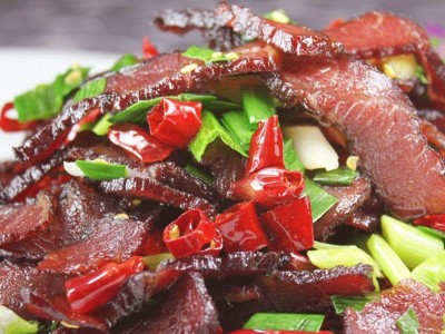 腊牛肉湖南特产农家自制烟熏腊味腌制腊肉瘦肉黄牛肉干500g熏肉图5