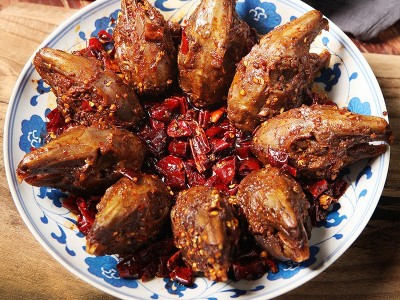 【厂家直供】自贡特产麻辣兔头80g/个 卤味肉类即食冷吃兔头图2