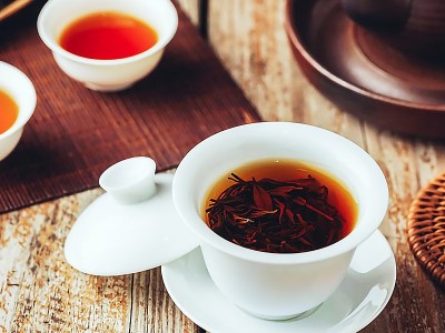 浙江新茶口感鲜爽九曲红梅红茶散装明前久泡茶香浓郁色泽乌亮茶叶图3