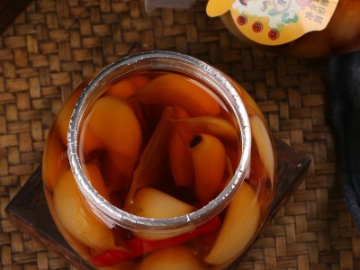 山东翡翠糖醋大蒜头腊八蒜甜蒜泡菜农家自腌制下饭菜500g罐装批发图4