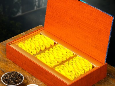 武夷山金骏眉茶叶 高档木质礼盒装刺绣凤尾图文 批发直播供货代发图2