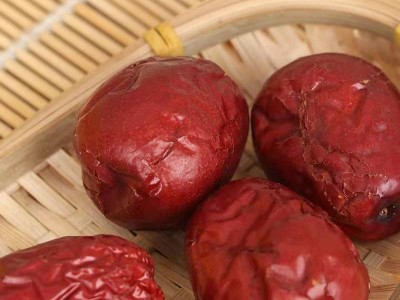 批发供应 袋装和田枣干新疆特产大枣泡茶零食 干果 实惠批发500克图3