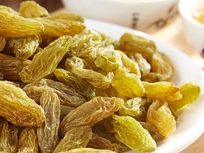 新疆特产吐鲁番绿葡萄干散装批发无核即食休闲零食冰粉甜品配料图3