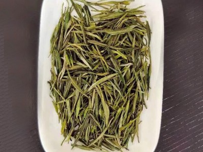 霍山黄芽礼盒天然饮品早春鲜嫩送客户朋友亲人茶园生产向阳生长图3
