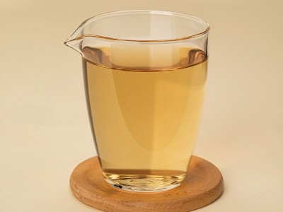 福鼎白茶陈年老白茶枣香寿眉贡眉白牡丹茶叶批发2020年头牡图5