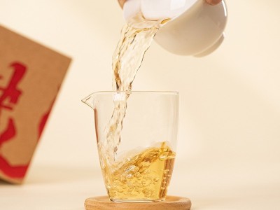 福鼎白茶陈年老白茶枣香寿眉贡眉白牡丹茶叶批发2020年头牡图4